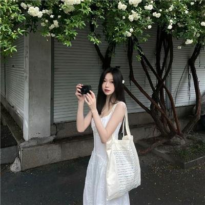 风流艳妇